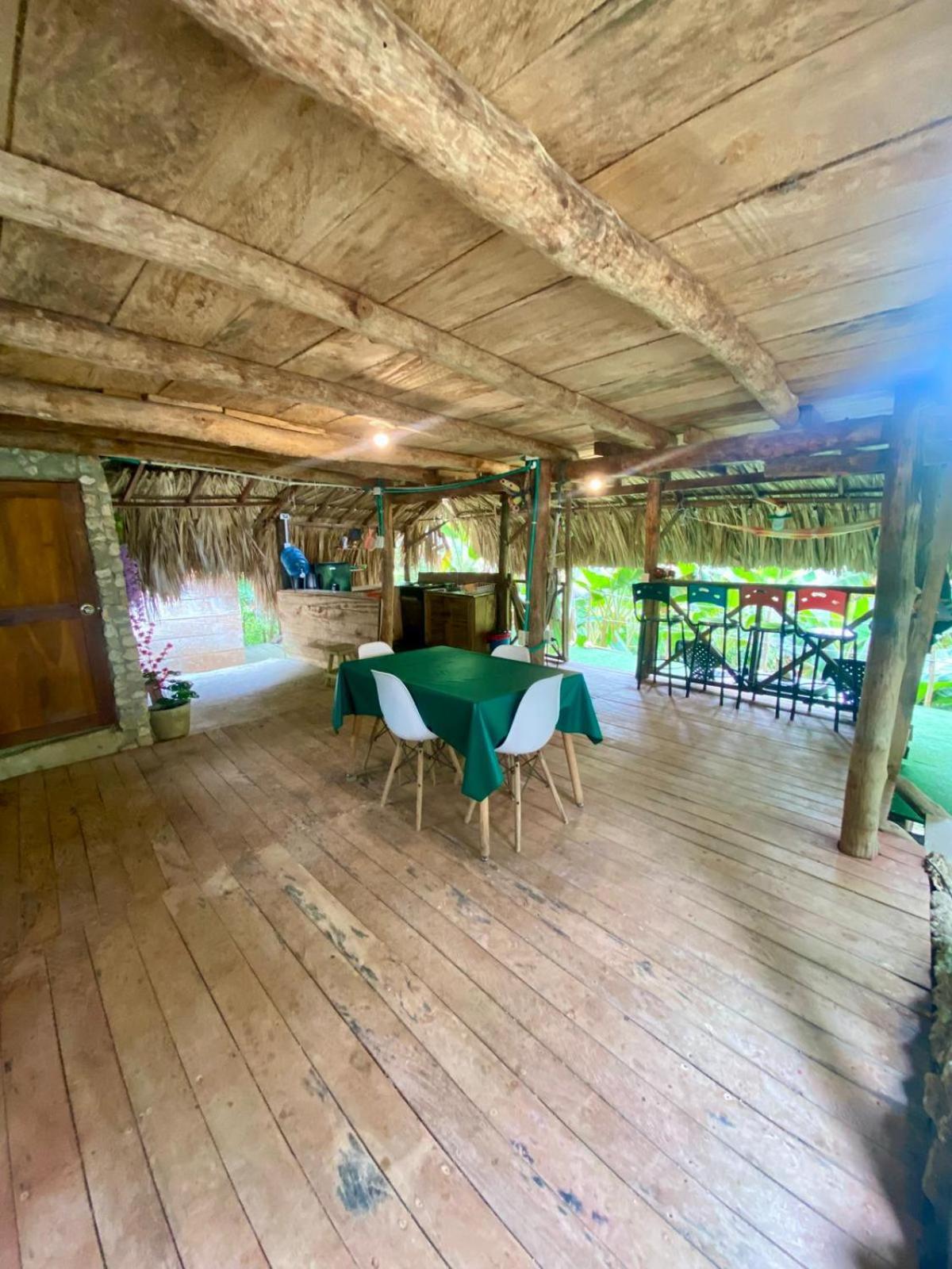 Private Beach House Maloka Surf Puerto Limon Екстер'єр фото