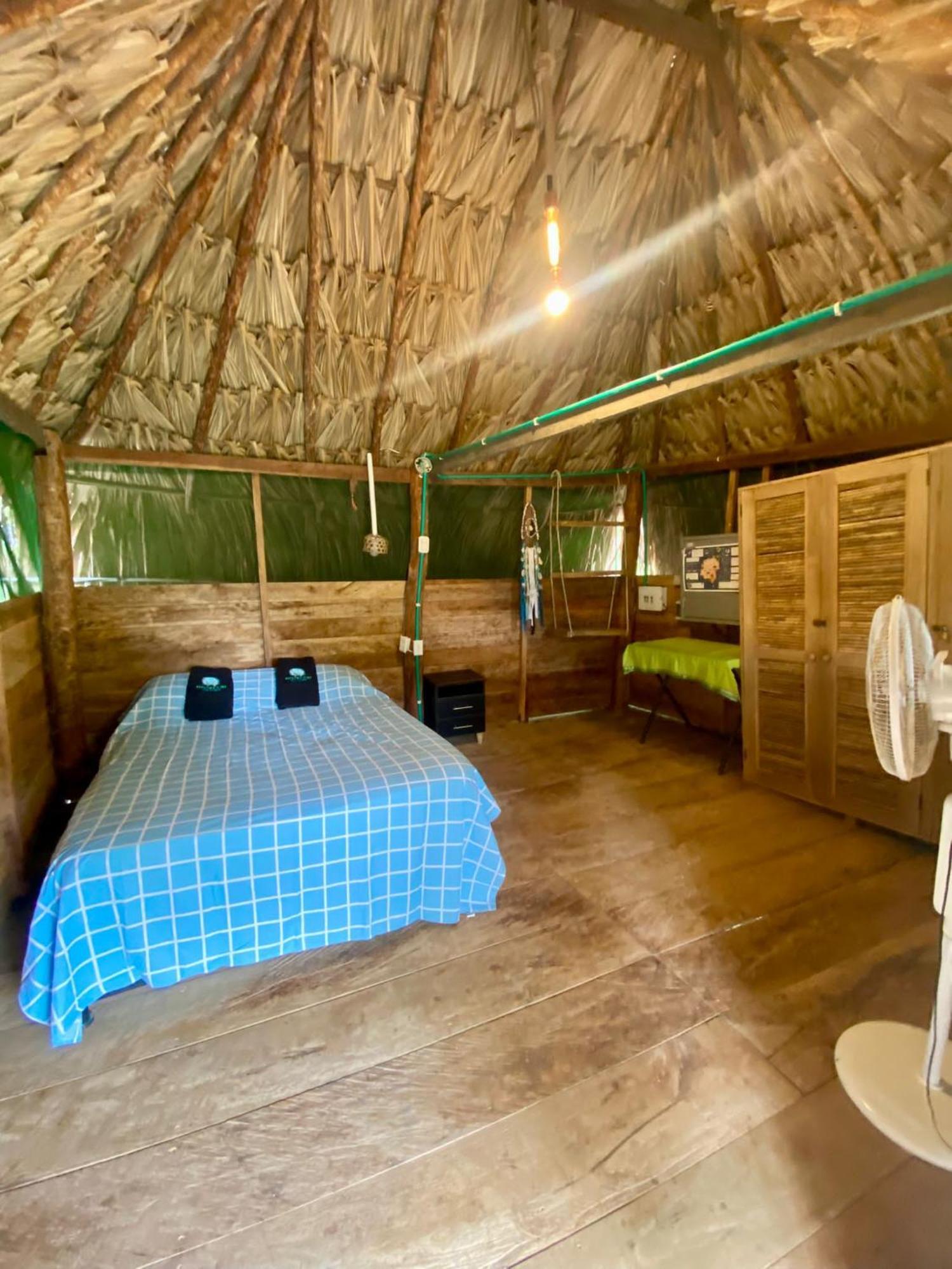 Private Beach House Maloka Surf Puerto Limon Екстер'єр фото